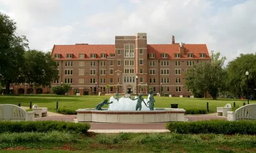 Campus Scenes. Landis Hall & Legacy Fountain.