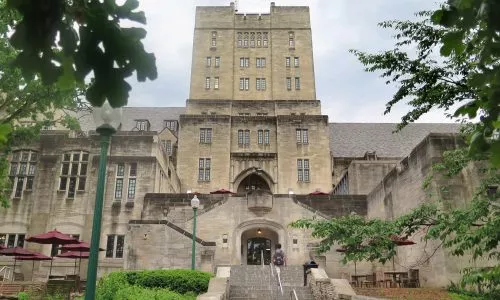 印第安纳大学伯明顿分校