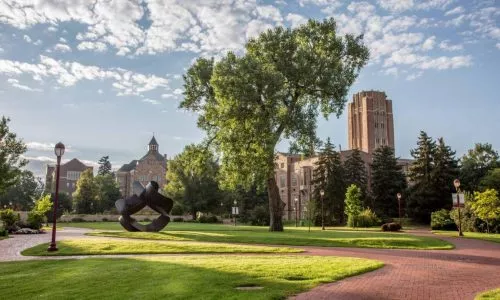丹佛大學