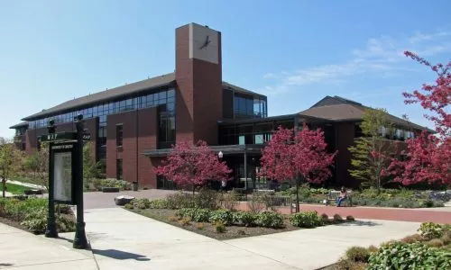 俄勒冈大学