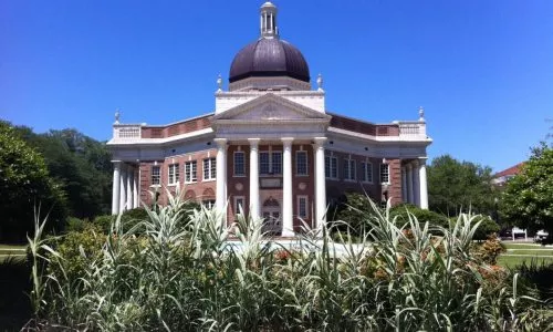 南密西西比大学